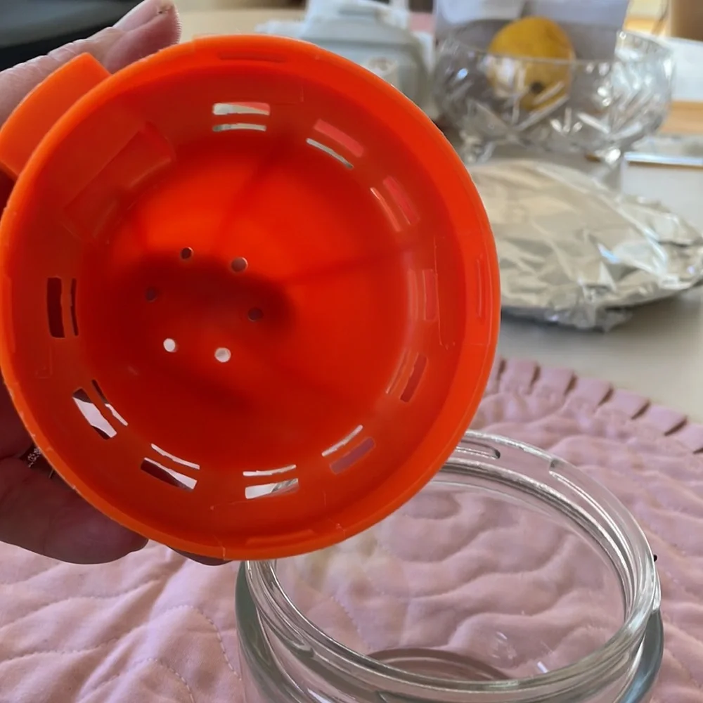 Orange juice squeezer vintage